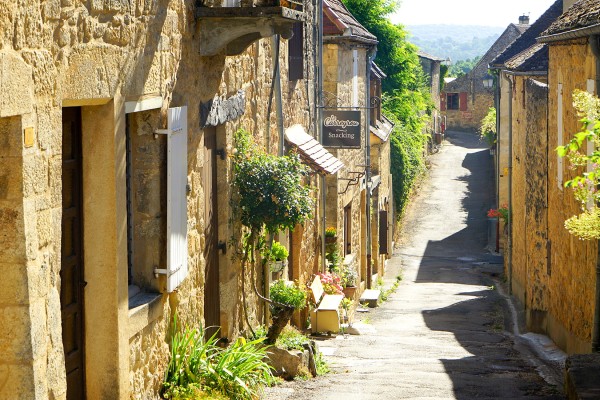 Domme 9 bastide Dordogne Frankrijk train vakantie uitzicht toerisme.jpg