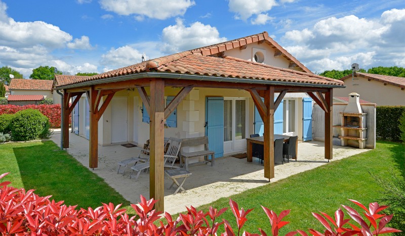 DLF huis 625 Frankrijk Domaine les Forges golfresort le bois senis vakantiehuis luxe villapark bunga