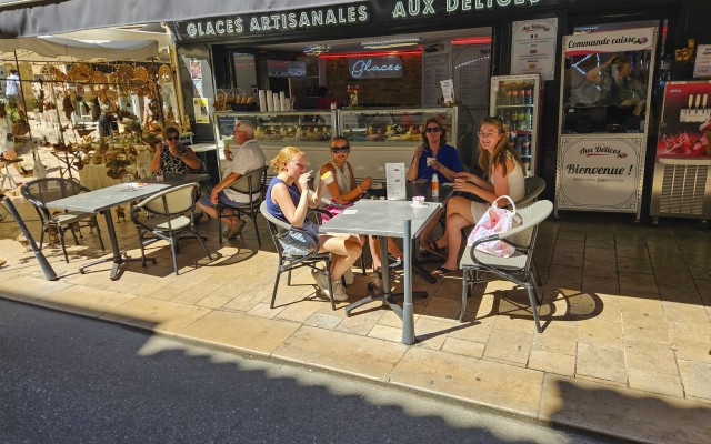 Sarlat 20 Dordogne Frankrijk vakantie luxe villa toeristisch dorpje.jpg