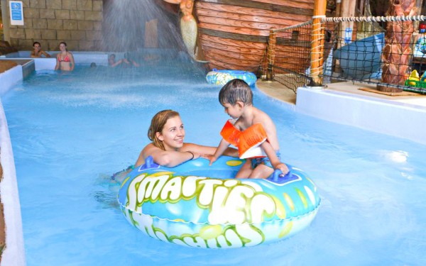 Aquaparc Bouveret 12 waterpark aan meer van Geneve tijdens vakantie in Frankrijk met kinderen.jpg