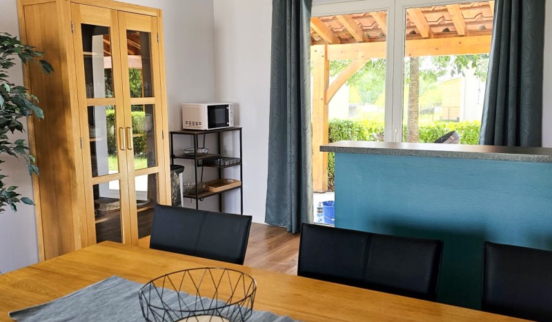 Lanzac 6.3pgz luxe villa Frankrijk vakantiepark Dordogne privézwembad.jpg