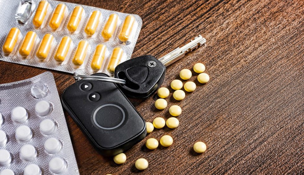 Paklijst 3 medicijnen medisch vakantie Frankrijk gezin partner kinderen luxe villa.jpg