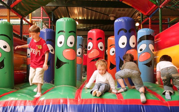 Lookyland 1 Frankrijk Poitiers Niort poitou charente kinderen vakantiepark bois senis forges.jpg