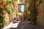 Gourdon 4 vakantie Dordogne Frankrijk Montmarsis vakantiepark zwembad restaurant animatie.jpg