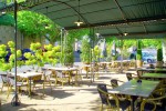 Gourdon 13b vakantie Dordogne Frankrijk Montmarsis vakantiepark zwembad restaurant animatie.jpg