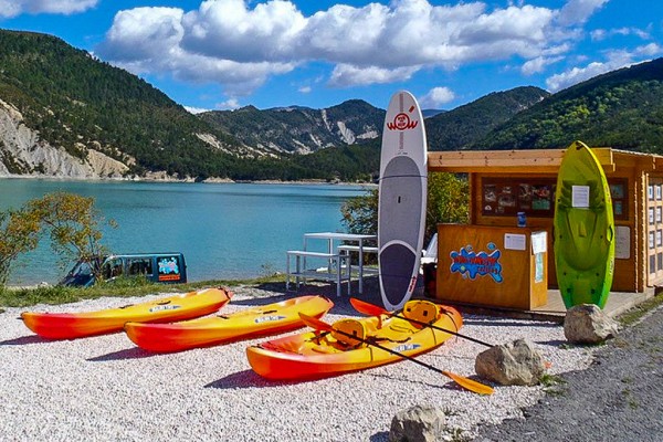 Lac de Castillon 7 zeilen Frankrijk Gorges Verdon Provence Castellane luxe villa.jpg