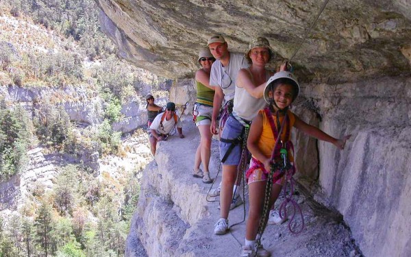 Sixt fer a cheval 13 cascade rouget haute savoie cirque sixt passy natuur vakantie abondance luxe.jp