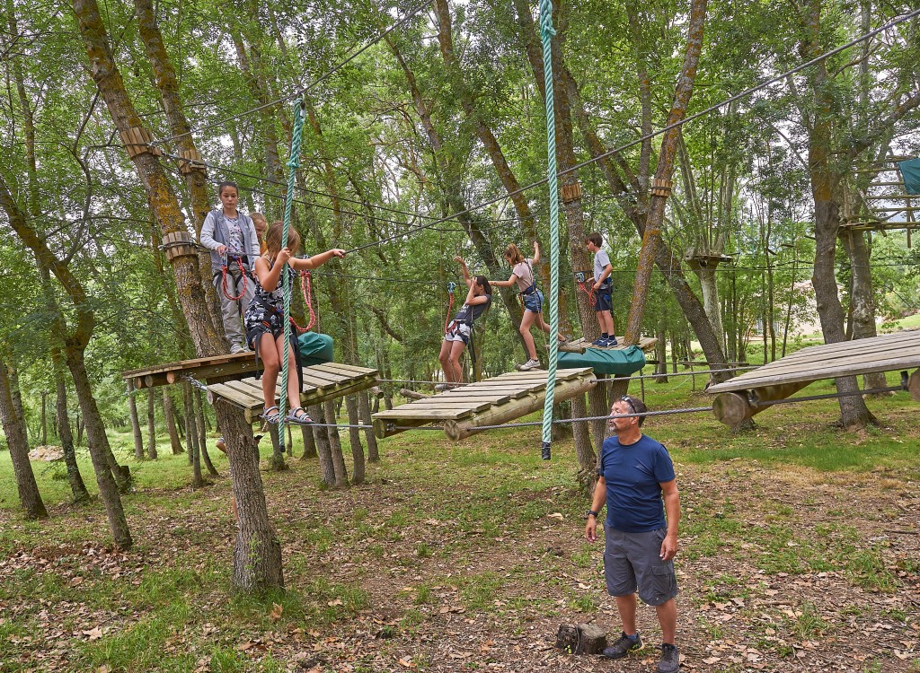 Klimbos 2 Espinet Quillan Languedoc Frankrijk vakantiepark animatie nederlands accrobranche.jpg