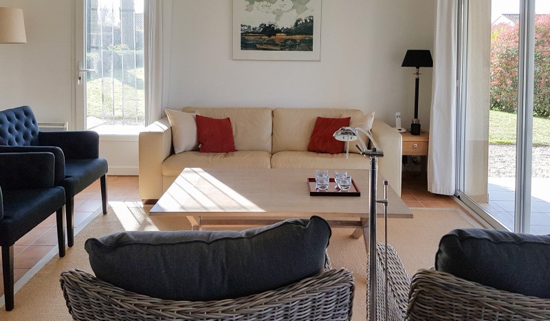Aveneau 8 pers. 3 Frankrijk Les Forges golf luxe villa Poitou charentes animatie nederlands.jpg