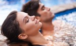 Jacuzzi 2 Frankrijk vakantieland luxe villa zwembad relax hottub spa resort wellness.jpg