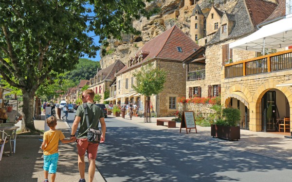 Dordogne La Roque Gageac 1 vakantie Frankrijk Sarlat luxe villa zwembad Perigord.jpg