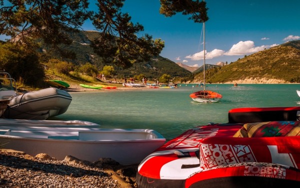 Villa's du Verdon 15 Lac de Castillon Frankrijk Provence Castellane vakantiehuis bootjes zee gite fr