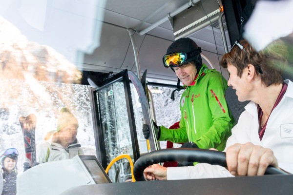 Skibus 3 navette portes du soleil Frankrijk wintersport vakantie alpen.jpg