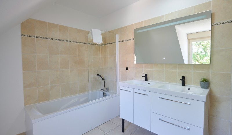 Lanzac 2 badkamer vakantiehuis Dordogne Frankrijk villa resort luxe en comfort.jpg