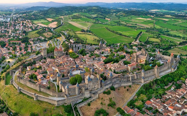 Carcassonne C28 Cite Frankrijk Languedoc Aude vakantie chateau Comtal middeleeuws kasteel.jpg
