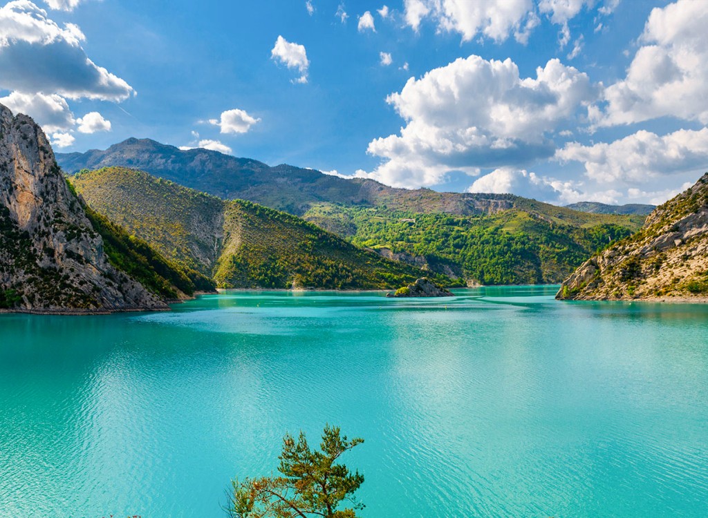 Domaine Castellane 3 lac castillon vakantiepark Frankrijk Provence haute middellandse zee.jpg