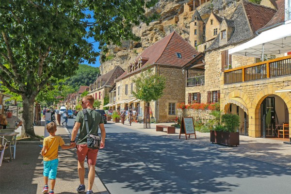 Dordogne La Roque Gageac 1S vakantie Frankrijk Sarlat luxe villa zwembad Perigord.jpg