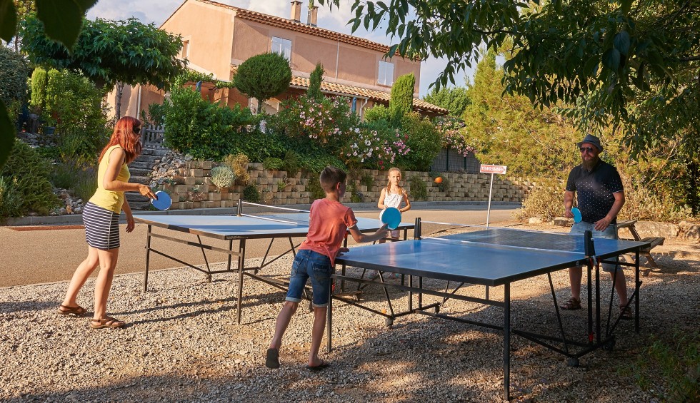 Jardin du Golf f6 Provence vakantiepark middellandse zee Frankrijk luxe villa tafeltennis table.jpg