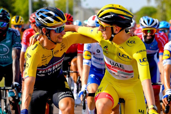 Wielrennen 10S Tour de France Frankrijk vakantie villa Dordogne Portes du Soleil col.jpg
