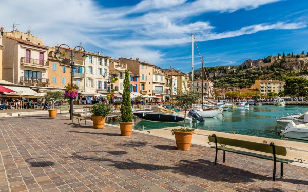 Cassis Provence 1 vakantie Frankrijk luxe villa vakantiepark Middellandse Zee Calanque_edited.jpg