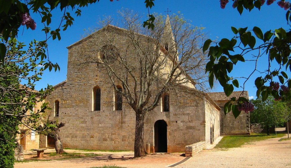 Abdij Provence 1  Abbaye du Thoronet vakantie Frankrijk gezin luxe villa.jpg