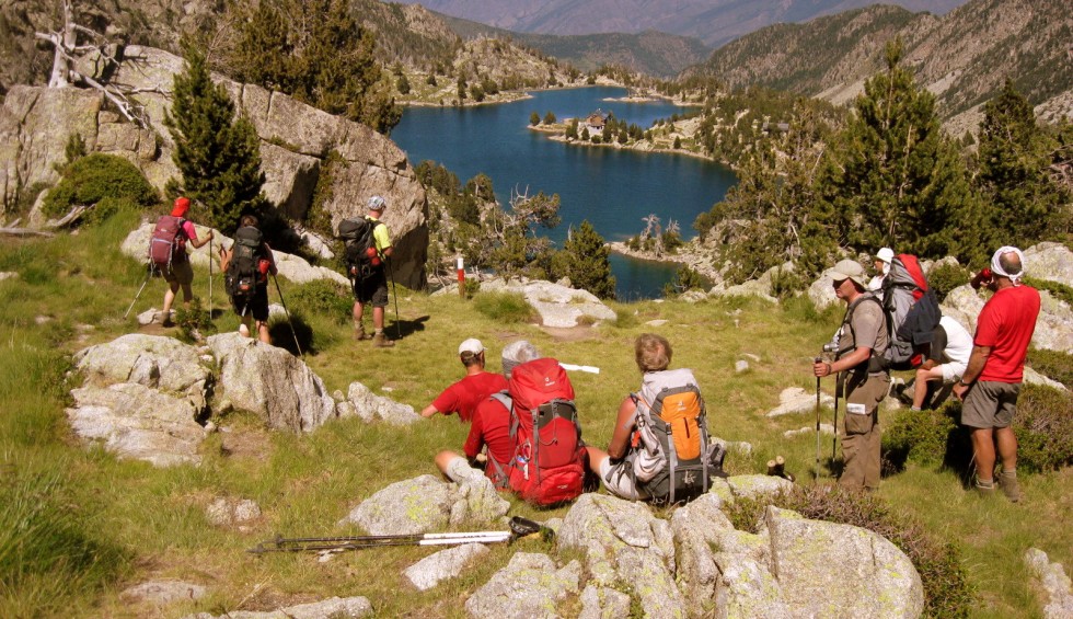 ODC wandelen 4 Pyreneeen Frankrijk vakantiehuis park gite bergen uitrusten uitzicht bergmeer.jpg