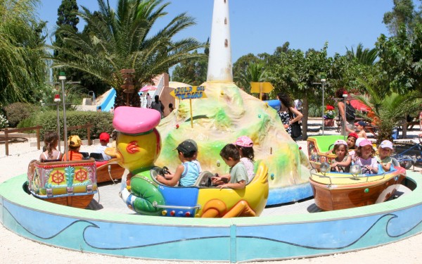 Kiddypark 3 Hyeres Toulon in Provence Frankrijk attractiepark kinderen vakantie bij Middellandse zee