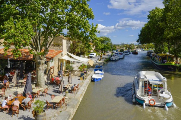 Canal du Midi 1 Frankrijk vakantie boot verhuur varen sluizen fonserrannes fiets wandelen tour rondv
