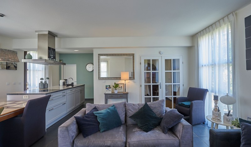 Fronsac 13 Frankrijk luxe villa vakantiepark zwembad Aquitaine zee strand Gironde  animatie kinderen