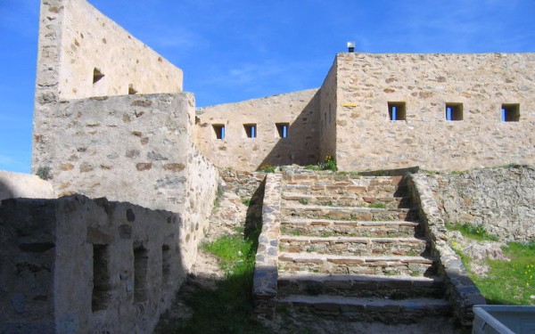 Iles de Hyeres 28 fort Frankrijk Provence vakantie strand Proquerolles, Port Cros Levant Middellands