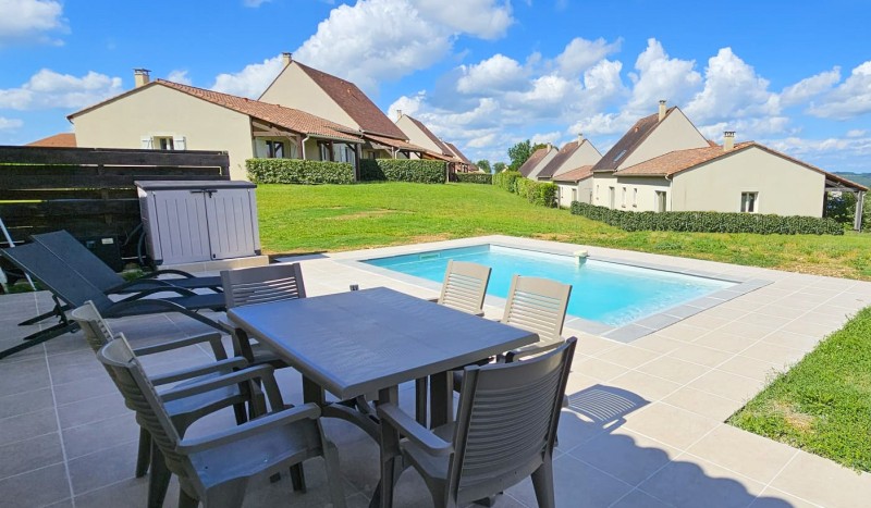 Lanzac 6.7pgz luxe villa Frankrijk vakantiepark Dordogne privézwembad.jpg