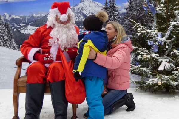 Portes du soleil markt 6 abondance la chapelle kerst Frankrijk vakantie luxe appartement.jpg