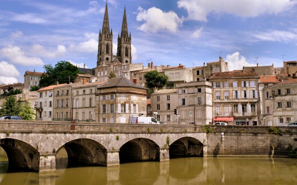 Toeristische plaats 4 Saumur Frankrijk Niort Poitiers gezin Rochelle vakantiepark zwembad wifi luxe