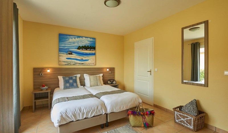 DLF huis 613 Frankrijk Domaine les Forges le bois senis vakantiehuis luxe villapark bungalows zwemba