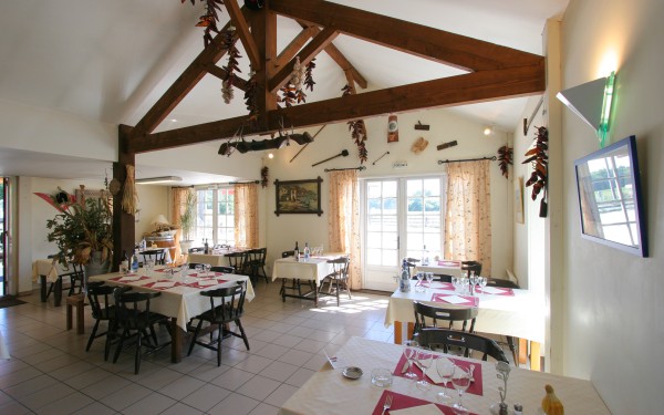 Chateau de Salles restaurant 3 Frankrijk aquitaine kust arcachon vakantiepark luxe villa kinderen la