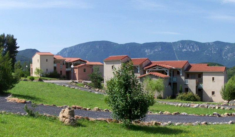 Espinet 1 appartement vakantiepark Quillan Languedoc Frankrijk hotel service senioren wandelen.jpg