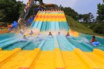 Aquapark 19 Provence Var Frejus Maxime vakantie Frankrijk luxe villa zwembad glijbaan.jpg