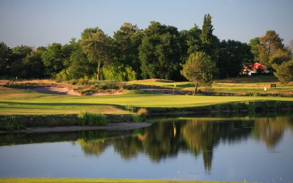 Chateau de Salles golf 2 aquitaine frankrijk resort pessac gujan blue green luxe villa bordeaux arca