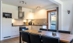 App 6 3 AlpChalets Portes du Soleil Frankrijk Alpen luxe vakantiepark ski resort wellness piste.jpg