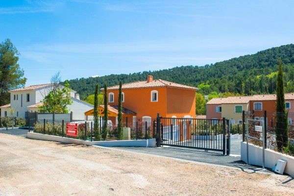 Salernes B3 Frankrijk luxe villa prive zwembad Var Provence vert golf.jpg