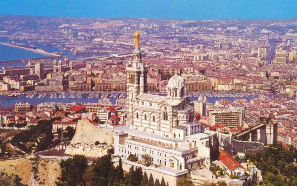 Marseille 5 Zuid Frankrijk Middellandse zee strand vakantie villa notre dame.jpg