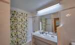Espinet 7-8p 7 Quillan vakantiepark Frankrijk resort vakantiehuis airco animatie zwembad wellness.jp