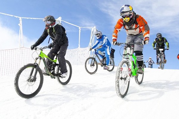 Mountainbike 24 sneeuw Alpen Frankrijk vakantie Portes du Soleil luxe chalet appartement abondance.j