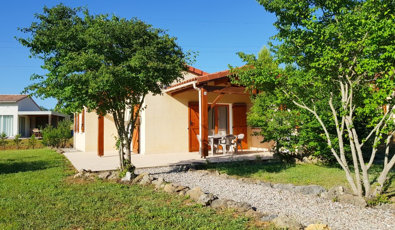 Espinet 4p st 1 Vakantiepark Frankrijk Languedoc vakantiehuizen comfort animatie.jpg