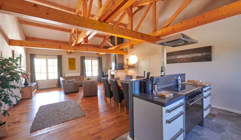 Lanzac 8 deluxe villa Frankrijk Dordogne zwembad vakantiepark gezin.jpg