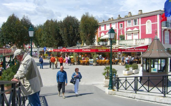 Port Grimaud 17 Frankrijk Provence cote azur luxe villa vakantie Middellandse zee kust.jpg