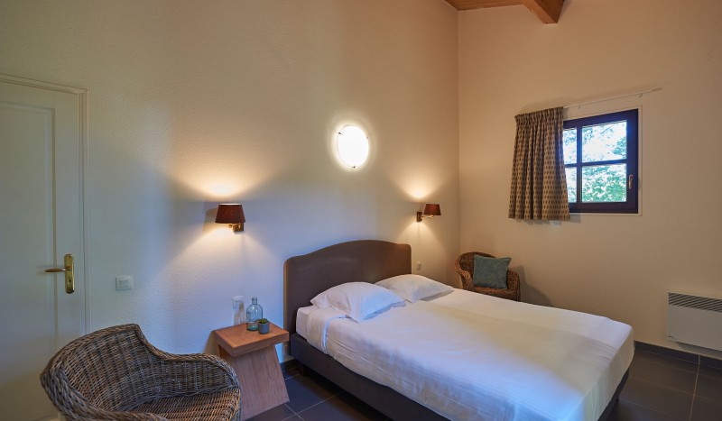 Margaux 20 Chateau de Salles Frankrijk vakantiepark luxe villa zwembad animatie kust zee Arcachon aq