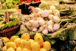 Markt 9 marche Frankrijk vakantiepark brocante fruit dordogne provence franse sfeer toerisme tourism