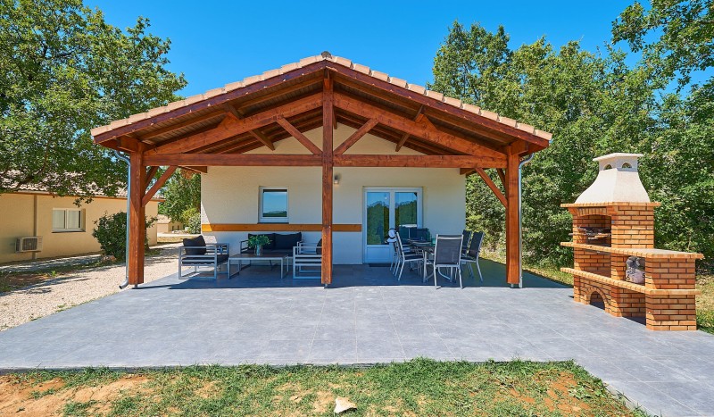 Cigale deluxe 3 vakantiehuis Frankrijk park Dordogne Lot zwembad animatie kinderen restaurant.jpg