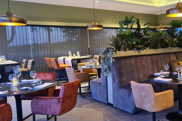 Lanzac Dordogne 6 receptie restaurant lounge bar vakantiepark Frankrijk luxe vakantiehuis diner vaca